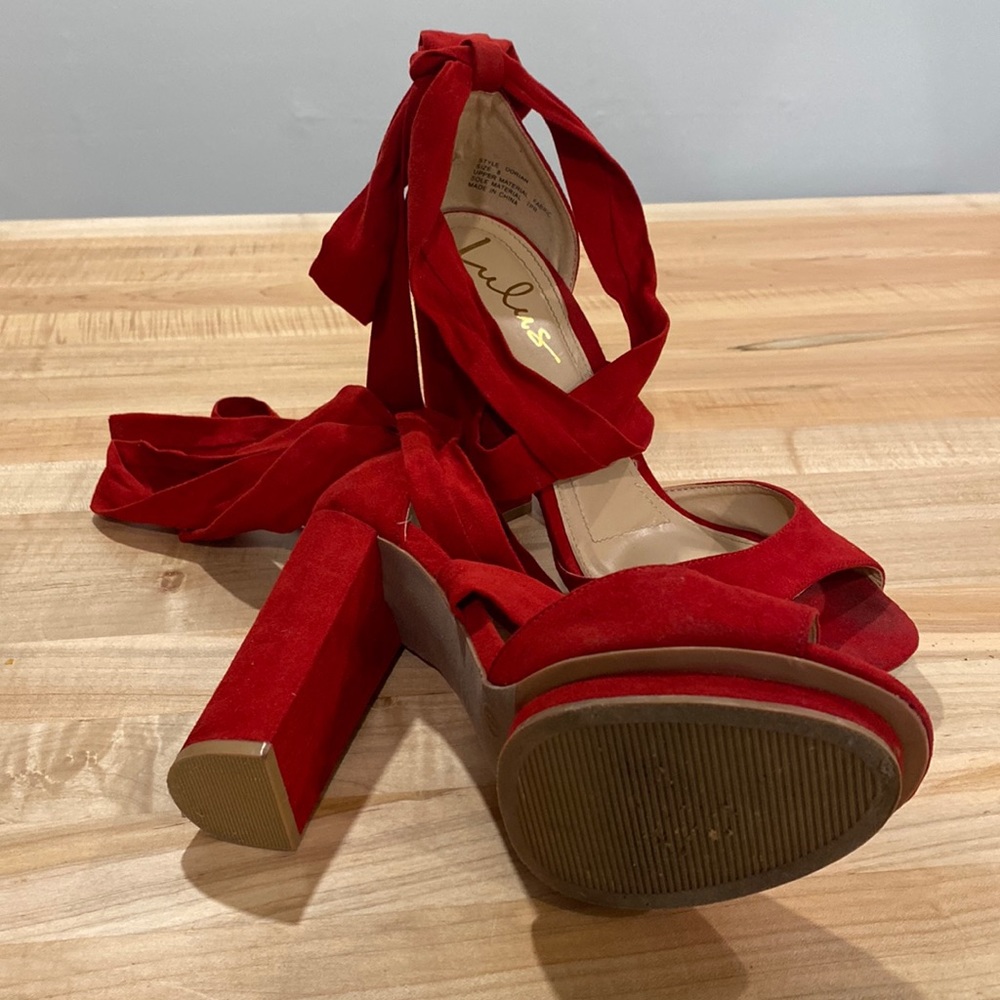 Lulu’s Red Heel - Dorian